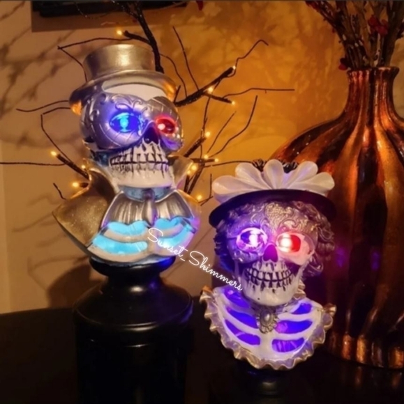 Halloween Animated Light Masquerade Costume VICTORIAN SKELETON COUPLE Bust Decor - Picture 11 of 12